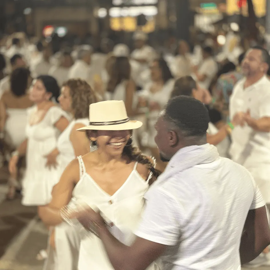 Latin festival Houston β Caribbean food and drinks at La Placita